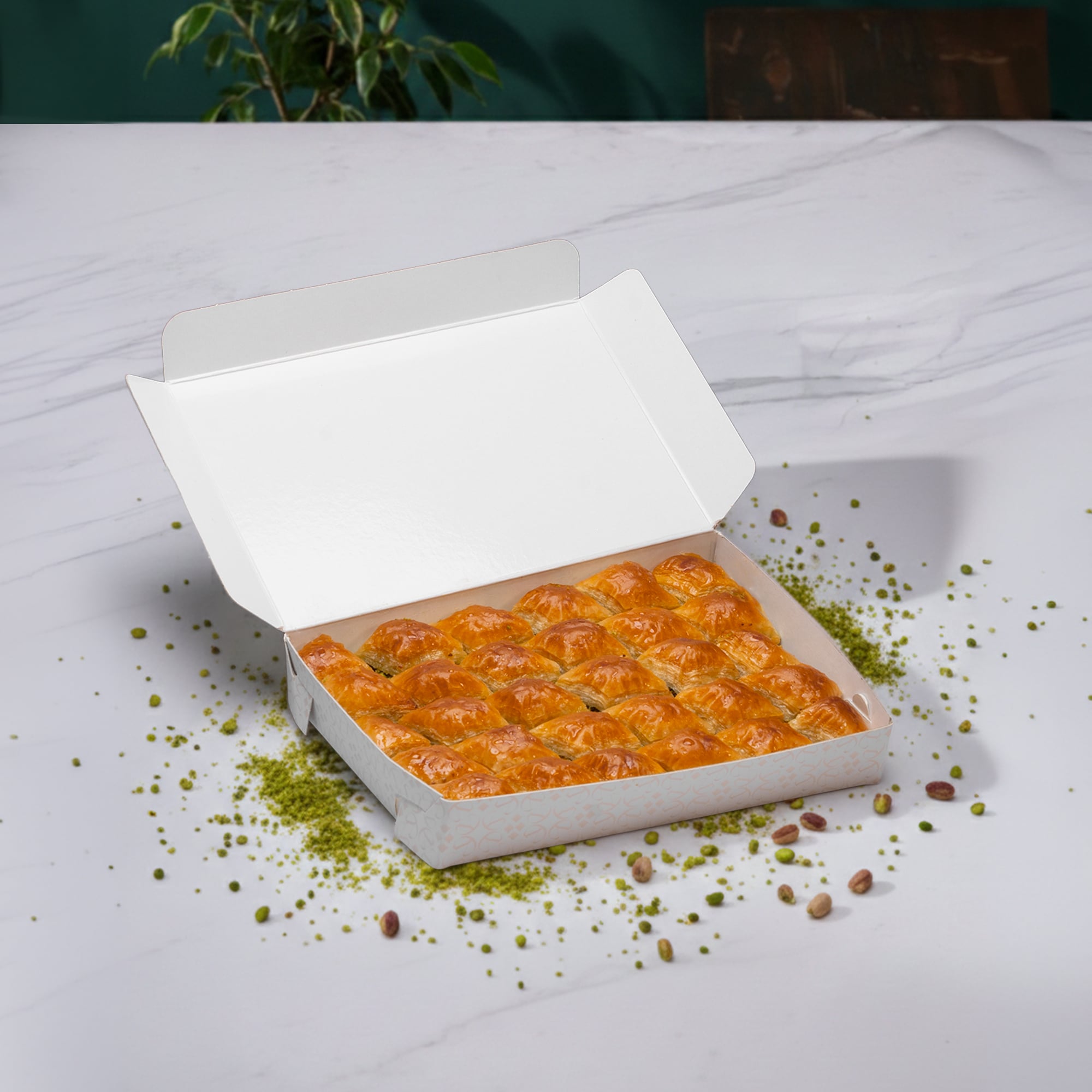 Metal Kutu Kuru Baklava